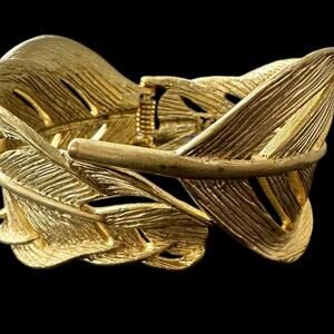 Women's Gold Jewellery